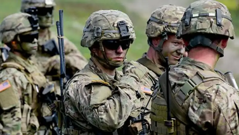 В войсках США в Японии сняли временный запрет на алкоголь