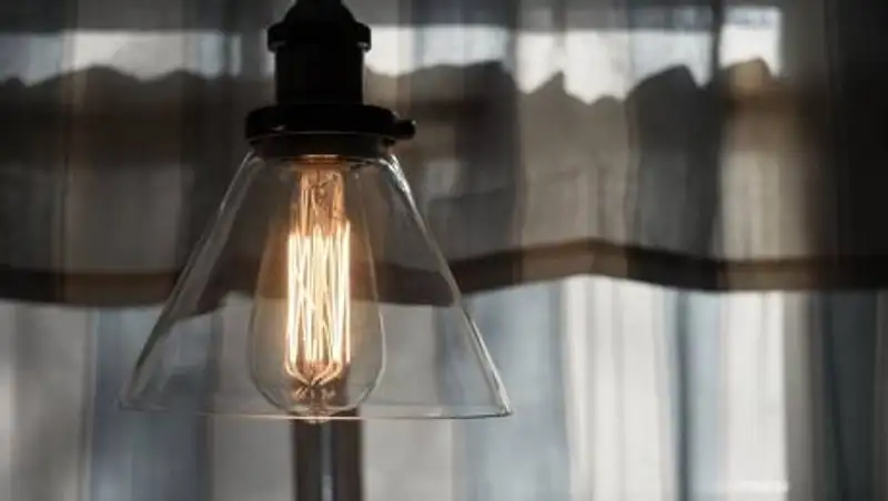 "Генри" оставил без света 100 тыс. американских семей