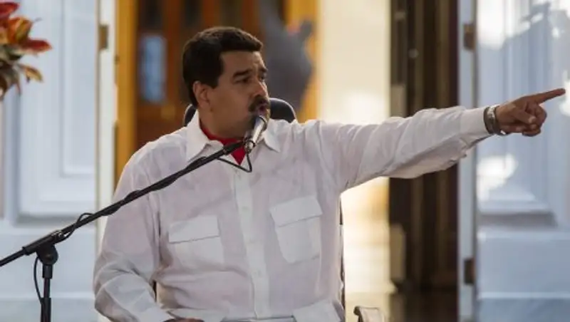 Парламент Венесуэлы обвинил президента Мадуро в госперевороте