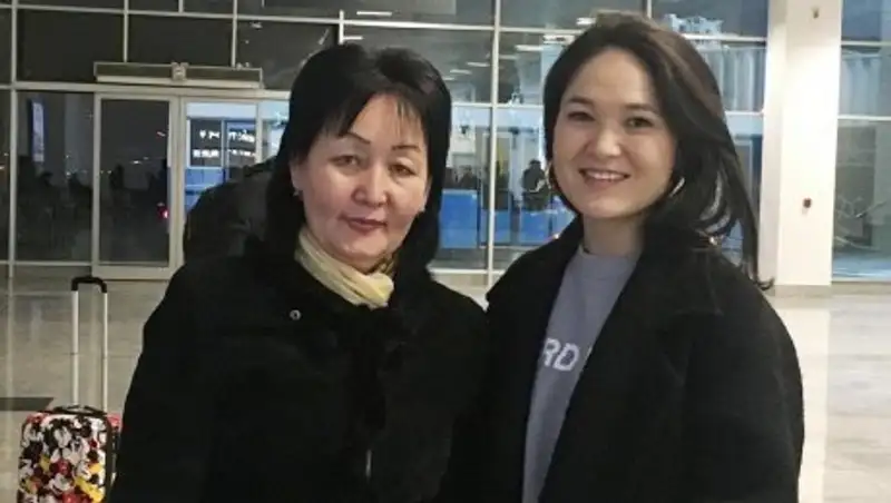 Врач спас жизнь пассажирке на борту самолета