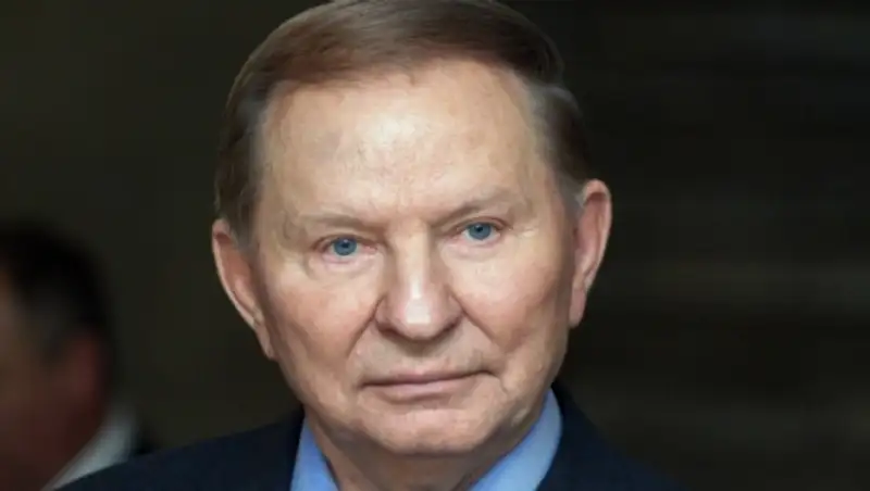 Леонид Кучма прибыл в Минск на переговоры по Донбассу