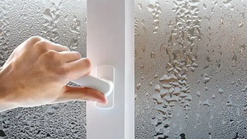 Мошенник-игроман в третий раз провернул аферу с "установкой пластиковых окон"