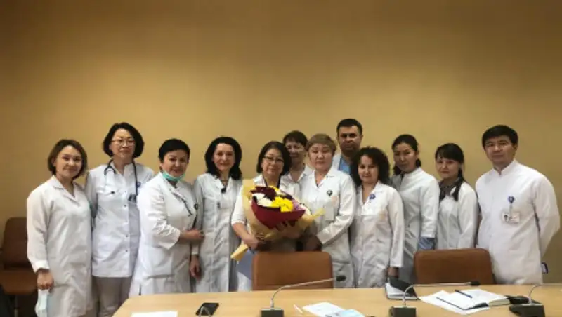 Награды получили доктора одной из старинных медицинских служб Казахстана