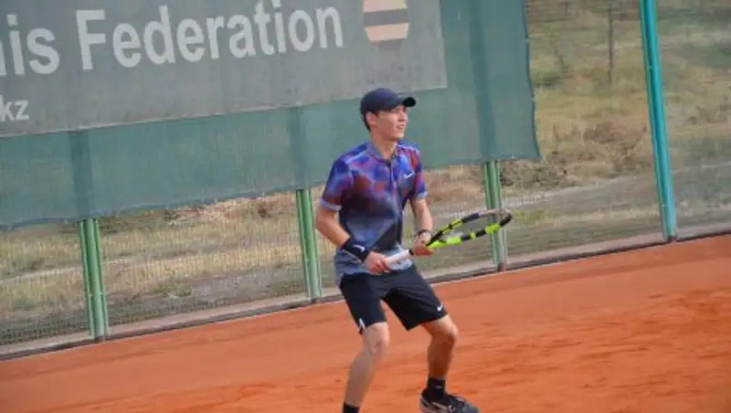 Достанбек Ташбулатов поборется за победу в финале престижного юниорского турнира в США