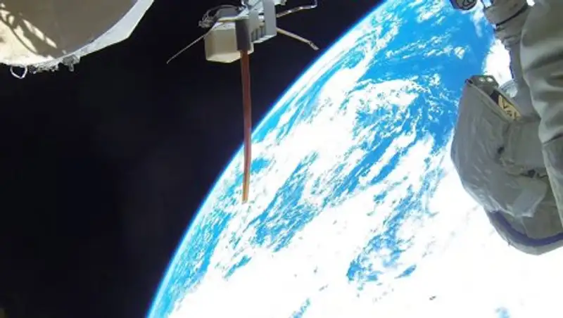 Пыльную бурю в Казахстане показали из космоса