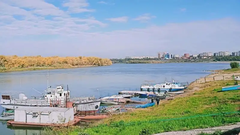 В Павлодаре спасатели нашли в реке тело пропавшего подростка