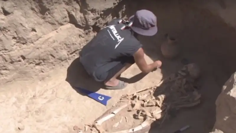 Впервые в ЮКО археологи нашли женщину-воина