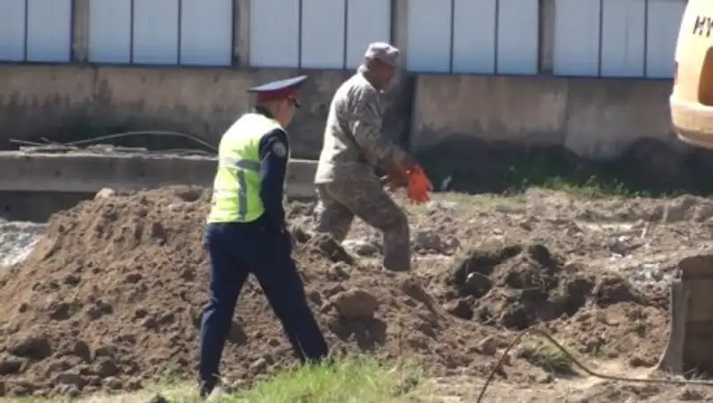 В Шымкенте строители обнаружили человеческие останки