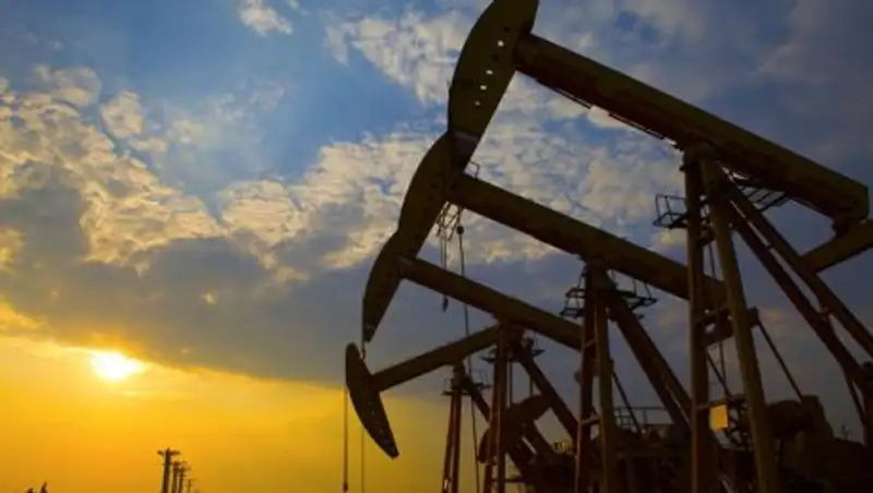 Мировые цены на нефть растут