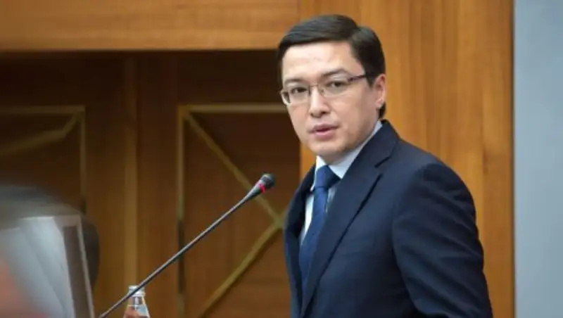 Акишев: Координация денежно-кредитной политики - необходимое условие развития экономики