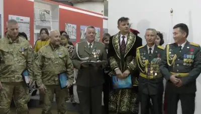 @kudabayeva_, Пресс-служба Десантно-штурмовыx войск, фото - Новости Zakon.kz от 09.11.2018 13:09