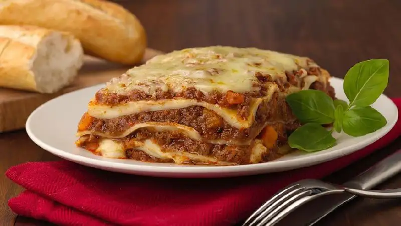 Диетолог назвал продукты, способствующие сну