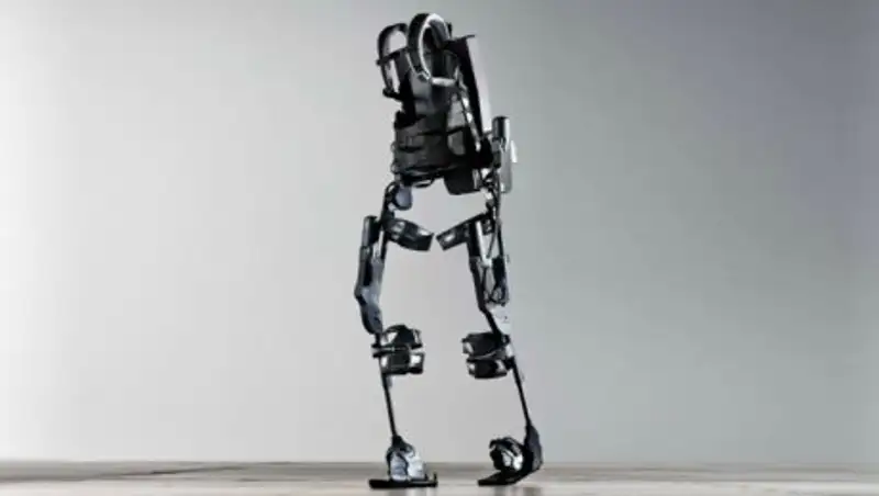 На рабочих BMW наденут экзоскелеты