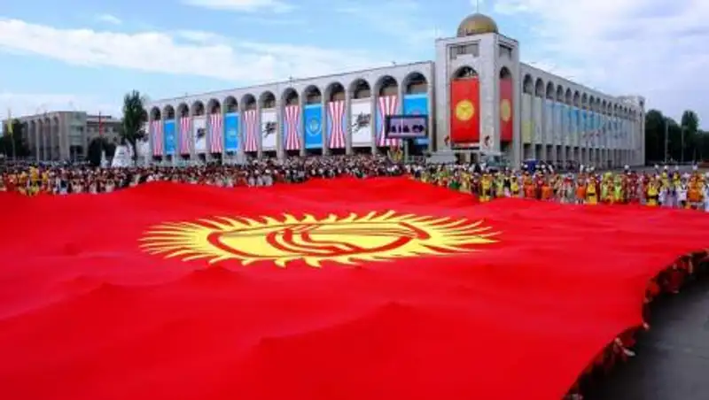 В Кыргызстане предложили лишить русский язык официального статуса