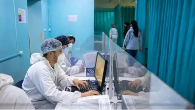 медработники, фото - Новости Zakon.kz от 22.04.2022 14:03