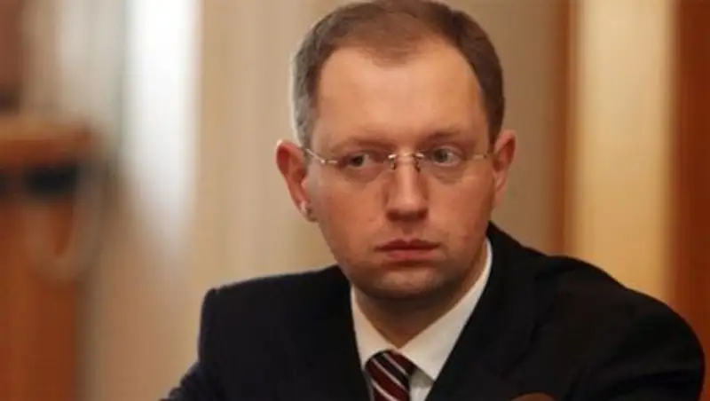 Яценюк: до выборов необходимо создать коалицию с Порошенко