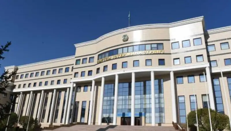 60 казахстанских абитуриентов попали в неприятную ситуацию в Китае