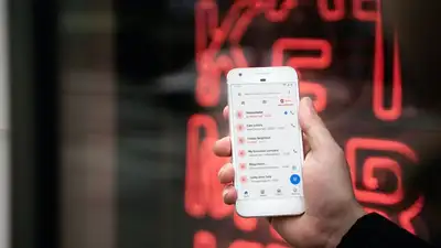 Мужчина, притворившийся женщиной, обманул карагандинца на 350 тысяч тенге, фото - Новости Zakon.kz от 30.11.2022 11:39