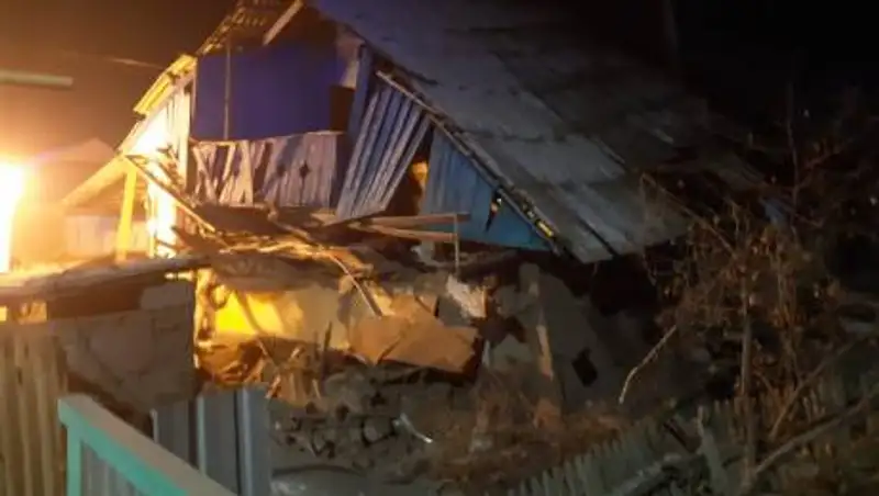 Газовый баллон взорвался в жилом доме в Талдыкоргане