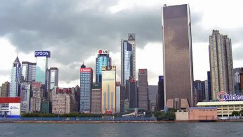 Центр Гонконга эвакуировали из-за бомбы