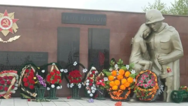 В СКО открыли мемориальный комплекс и бюст Герою Советского Союза Ивану Куренкову