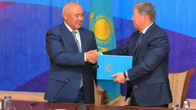 Пресс-служба акима Туркестанской области, фото - Новости Zakon.kz от 17.10.2019 19:00