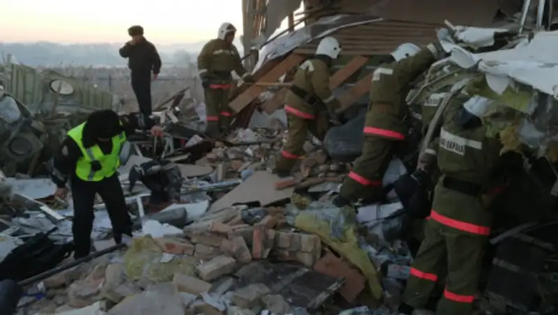 Переломанные руки, все в крови! - очевидцы рассказали подробности трагедии