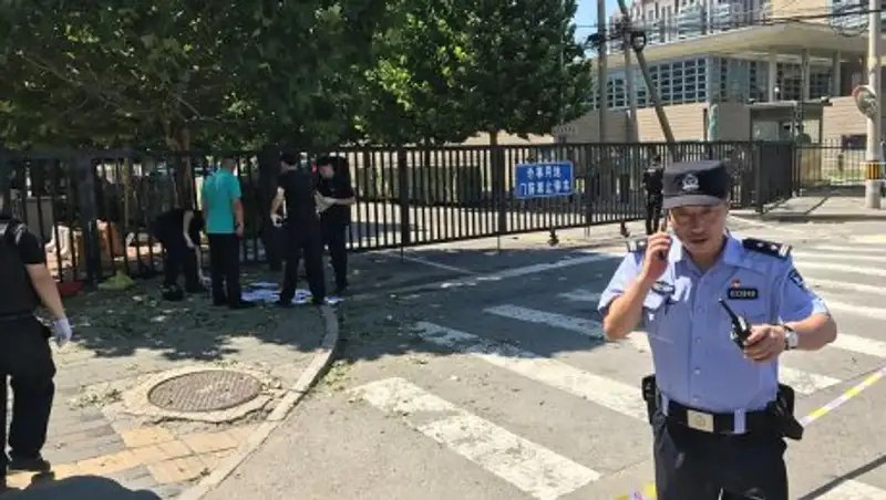 Очевидцы сообщили о взрыве возле посольства США в Пекине