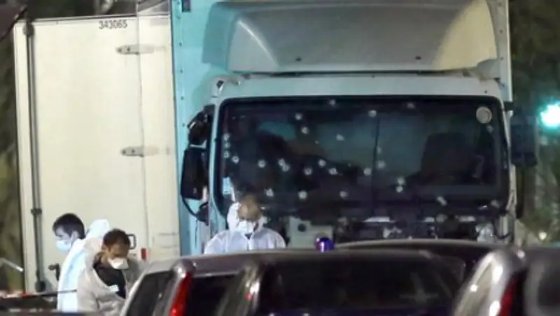 СМИ узнали о криминальном прошлом исполнителя теракта в Ницце