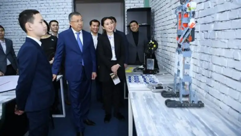 В Туркестане открылся многофункциональный молодежный ресурсный центр