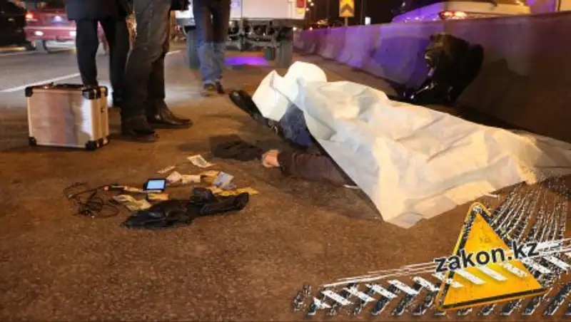 В Алматы насмерть сбили мужчину