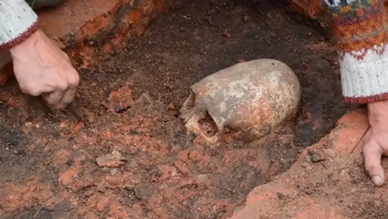 На Урале найдено тело пришельца 