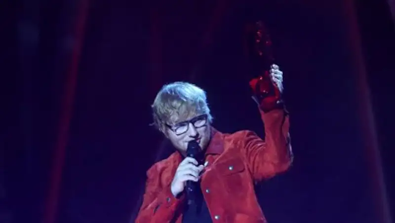 Эд Ширан получил "мировое признание"