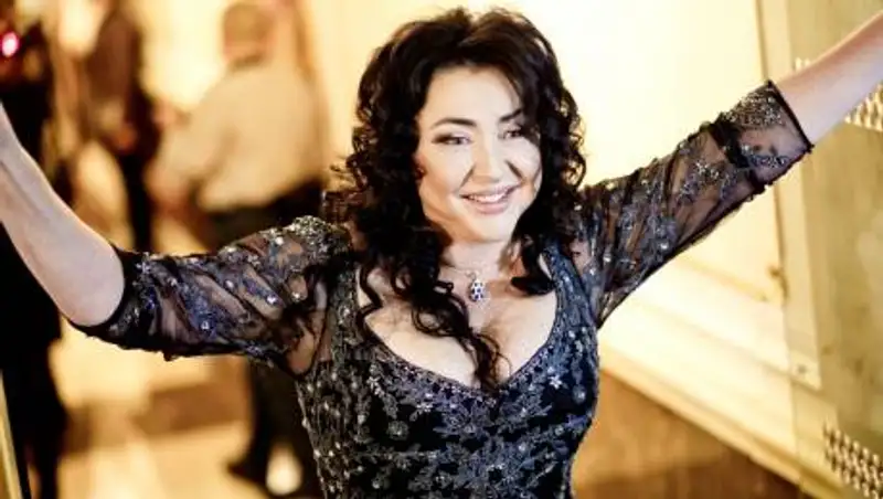 Лолита Милявская заявила, что вышла замуж в шестой раз