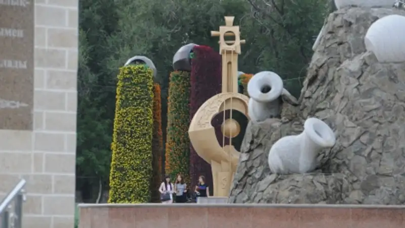 В Таразе еще два сквера готовы к празднованию 550-летия Казахского ханства 