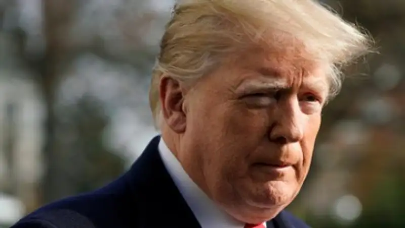 Трамп дал совет охваченной протестами Франции