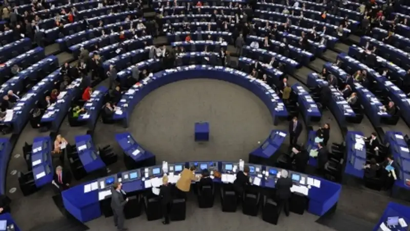 В Европарламенте обсудят проблему растущего потока нелегальных мигрантов