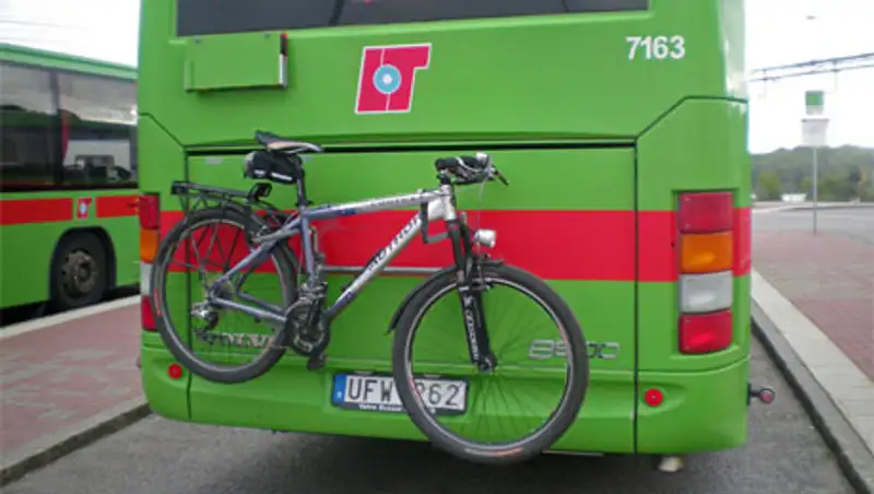 Велосипедисты Алматы просят акима решить вопрос транспортировки велосипедов на Медео