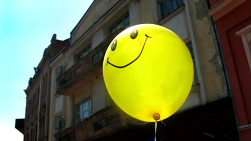 День смайлика: самому улыбчивому символу в Интернете 32 года