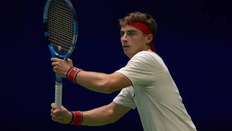 19-летний казахстанец Тимофей Скатов дебютировал на турнире серии ATP 250