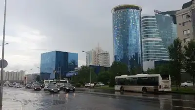 Кадр из видео YouTube, фото - Новости Zakon.kz от 16.07.2018 12:29