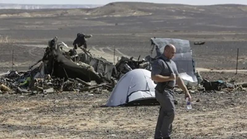 Эксперты назвали три версии разрушения А321 в воздухе