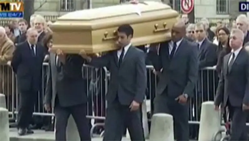 В Париже прощаются с главой корпорации Total