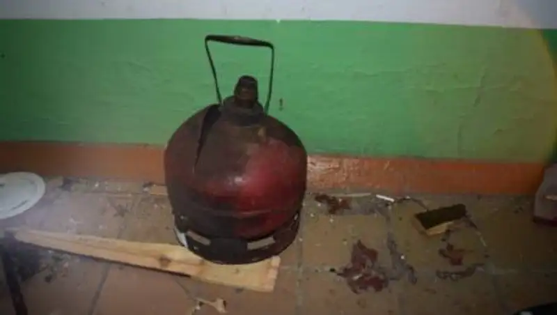 Газовый баллон взорвался в многоквартирном доме в Кокшетау