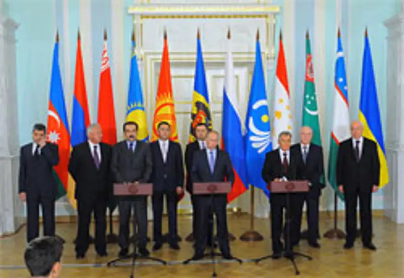 Страны СНГ подписали Договор о зоне свободной торговли и ряд многосторонних документов, фото - Новости Zakon.kz от 19.10.2011 17:13