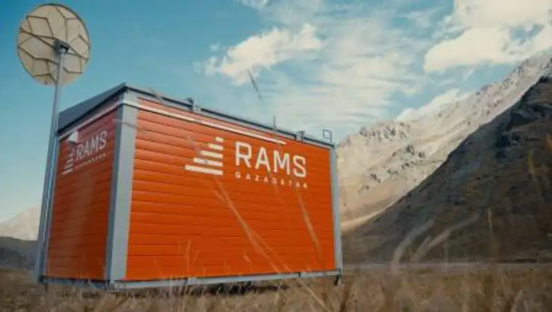 RAMS Qazaqstan подарил жителям Алматы спасательные хижины