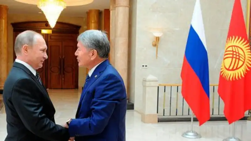 Путин сердечно поздравил Атамбаева с днем рождения