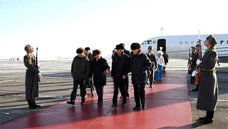 Президент Татарстана прибыл в Казахстан