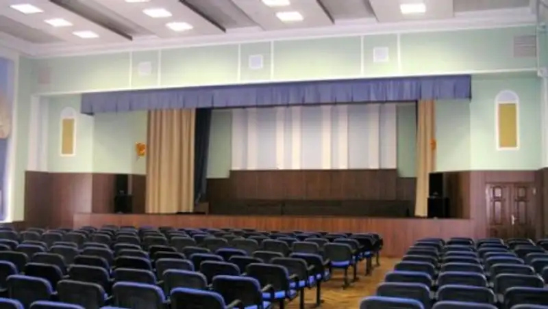 В Актюбинской области отменили школьные выпускные