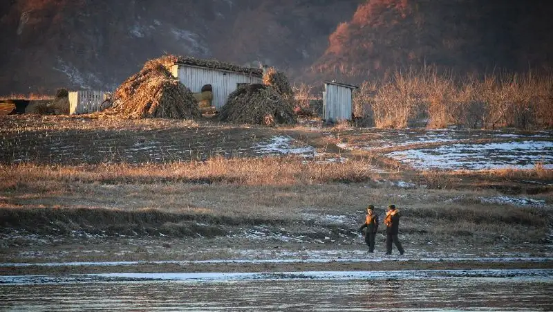 В Северной Корее объявлен локдаун: впервые признана вспышка COVID-19
